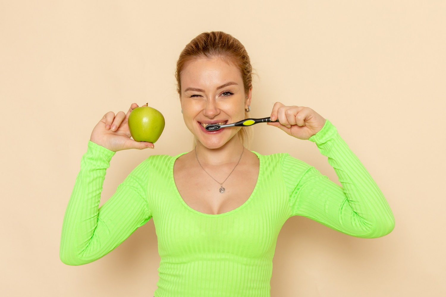 Cepillado dental y buena alimentación